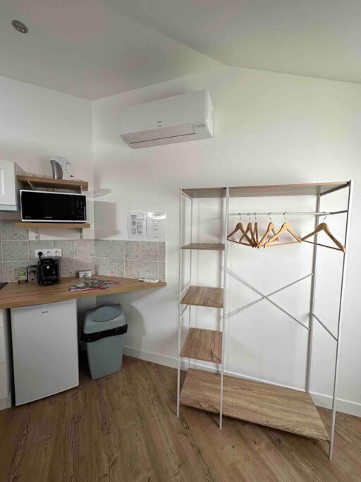 Petite Maison Avec Clim Blois Extérieur photo