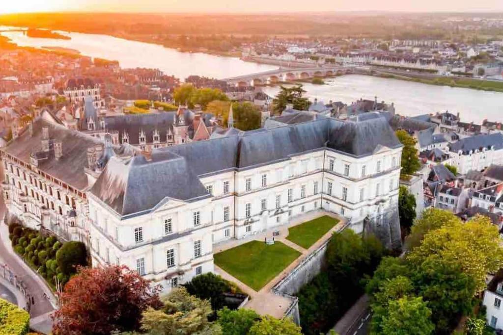 Petite Maison Avec Clim Blois Extérieur photo